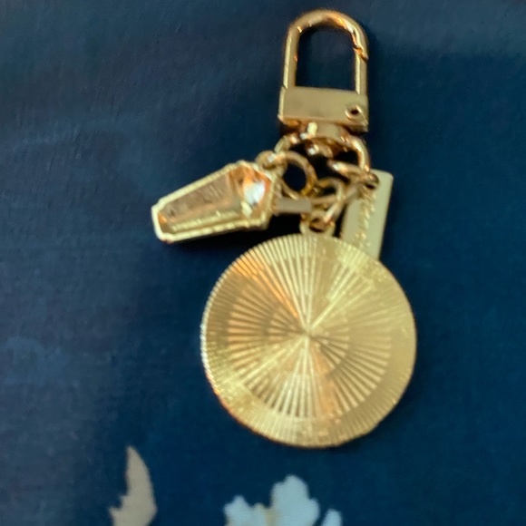 Starbucks key chain with little cup $15 - Picture 3 of 3